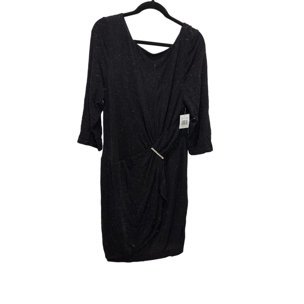 Elegant Black Mini Dress with Subtle Sparkle